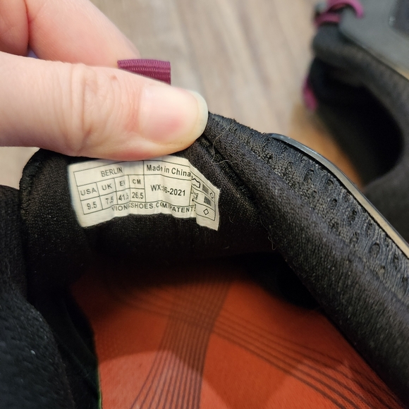 Vionic Berlin Slip On Sneakers - Picture 8 of 8